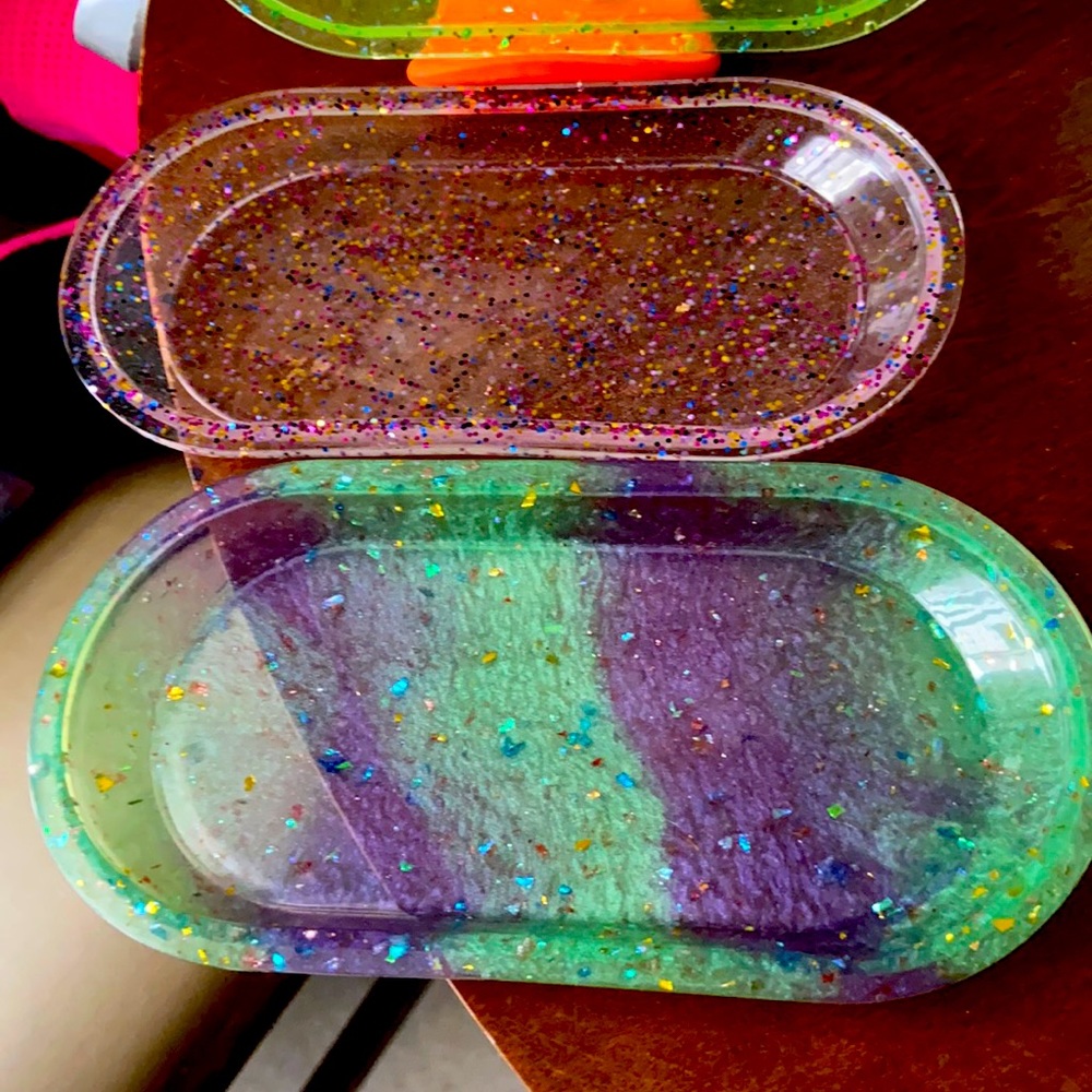 Personal small trays